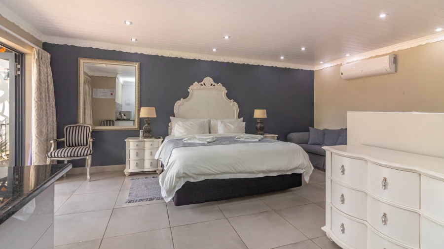 10 Bedroom Property for Sale in Panorama Free State